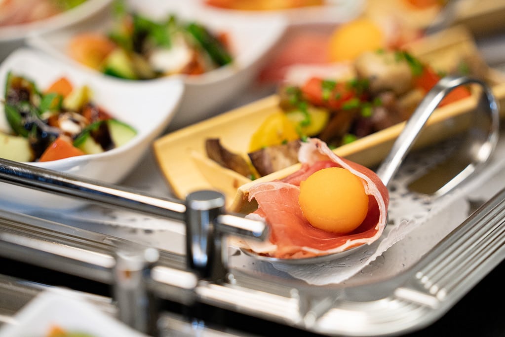 Wir als Event Catering Service sorgen für einen echten Hingucker beim anrichten der unterschiedlichsten Speisen.
